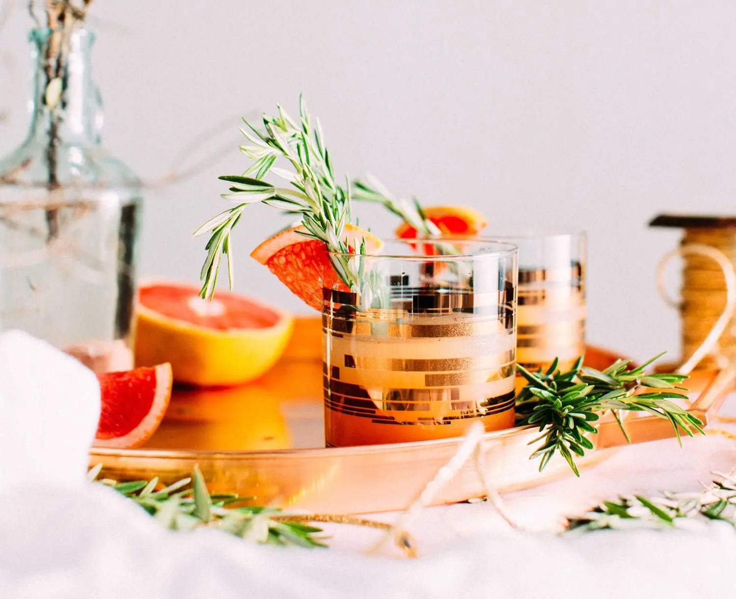 9 Healthy Holiday Cocktails to Get Into Festive ‘Spirits’