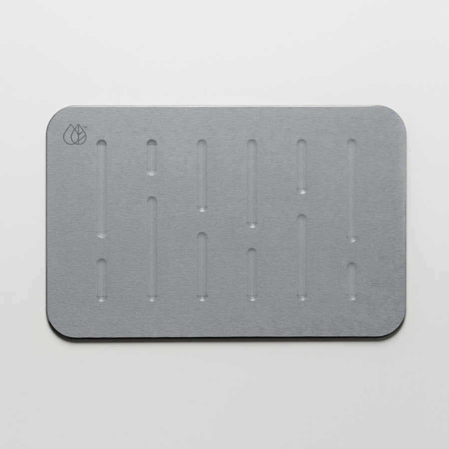 rain bath stone mat in light grey