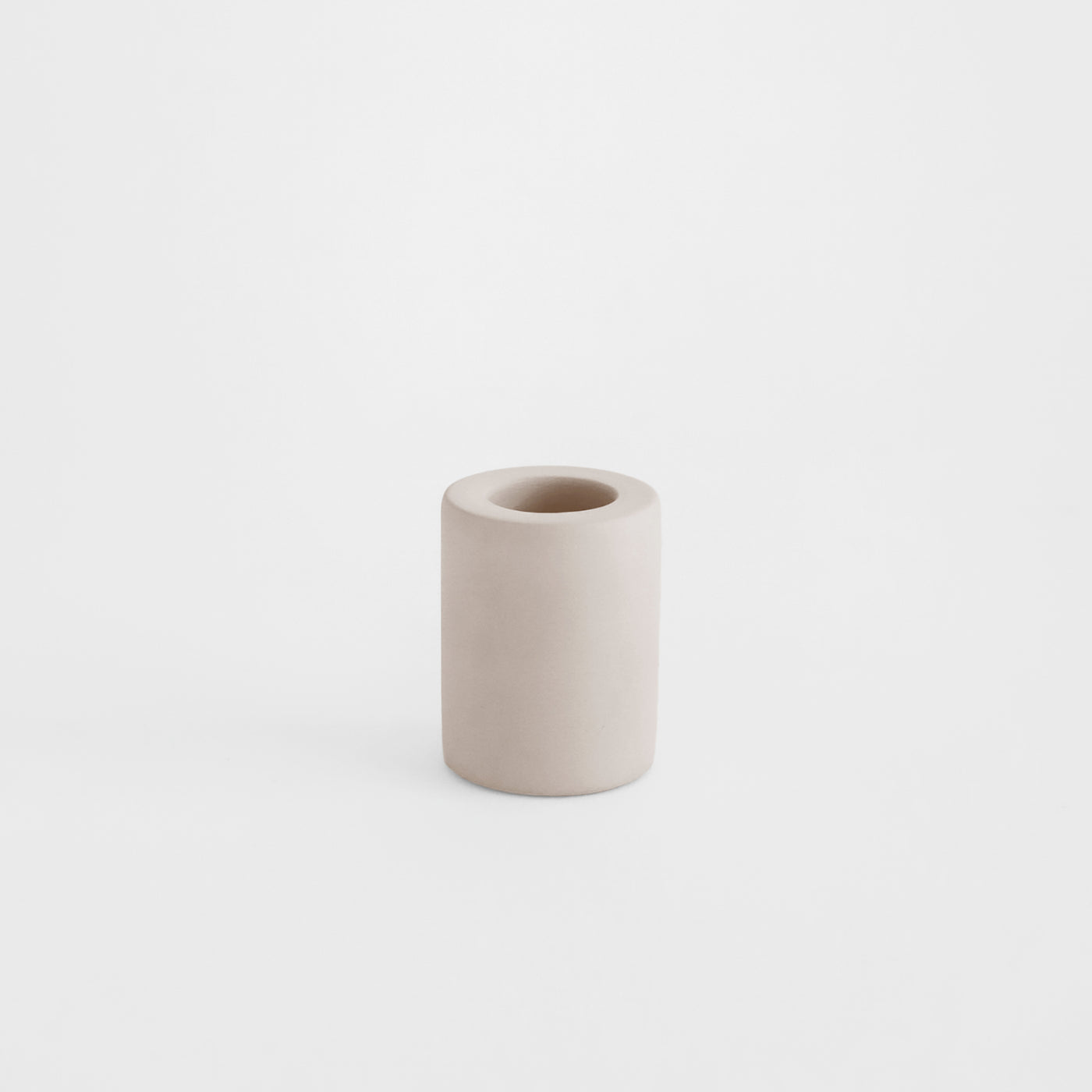 light beige toothbrush holder