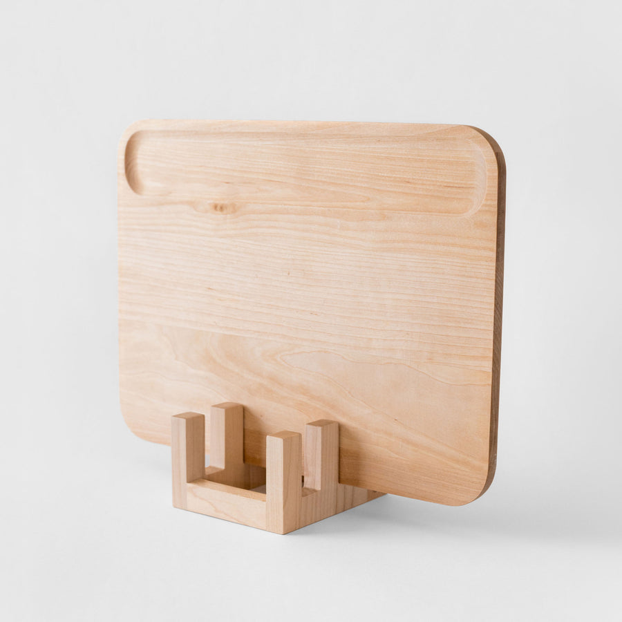Maple Cutting Board Holder with cutting board. 
