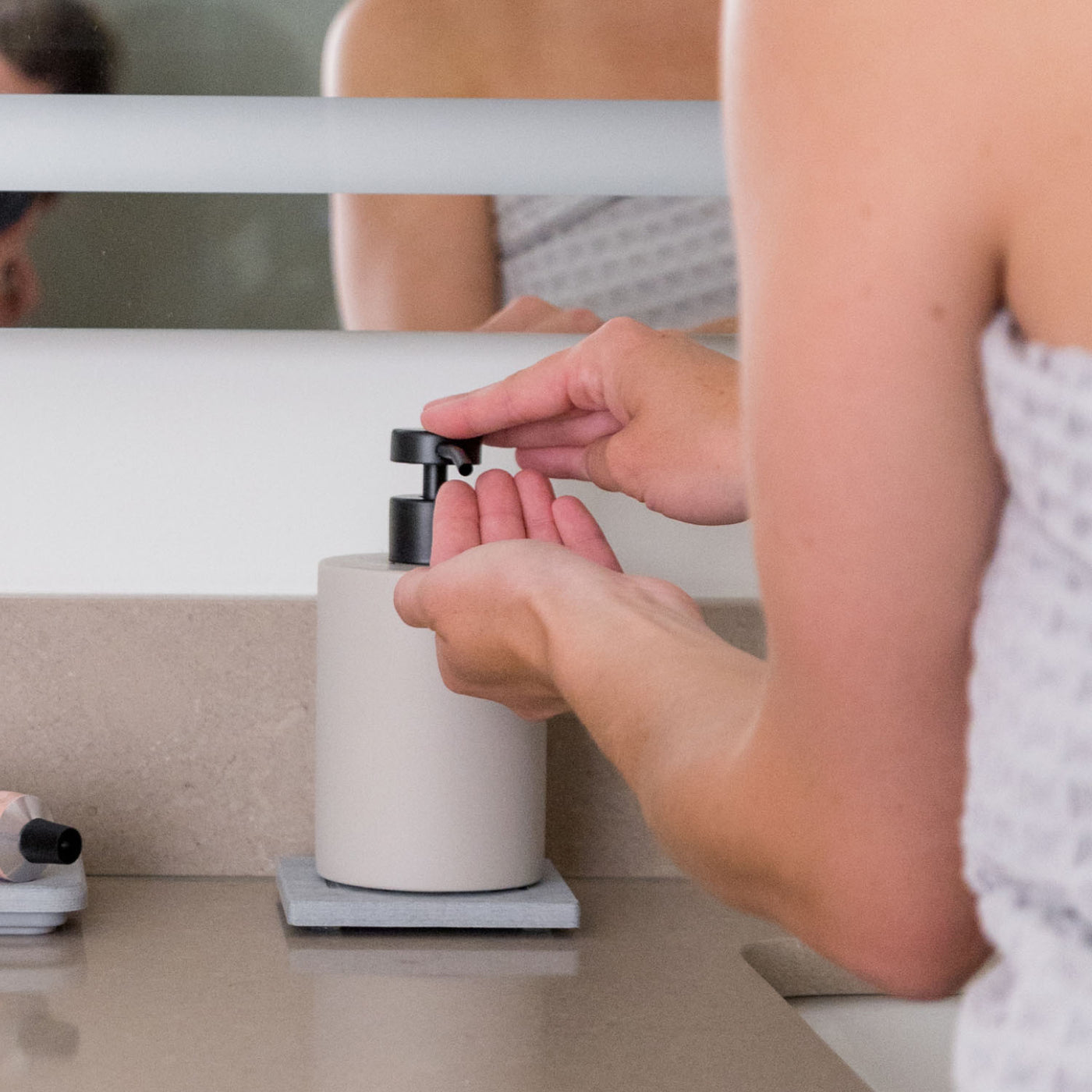 Soap Dispenser & Soap Caddy Set of 2