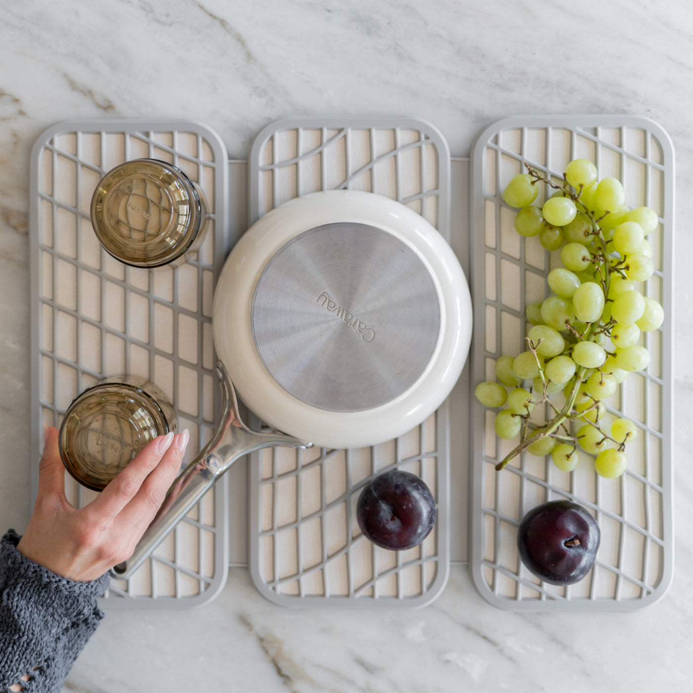 dish pad being used for drying pans and fruit