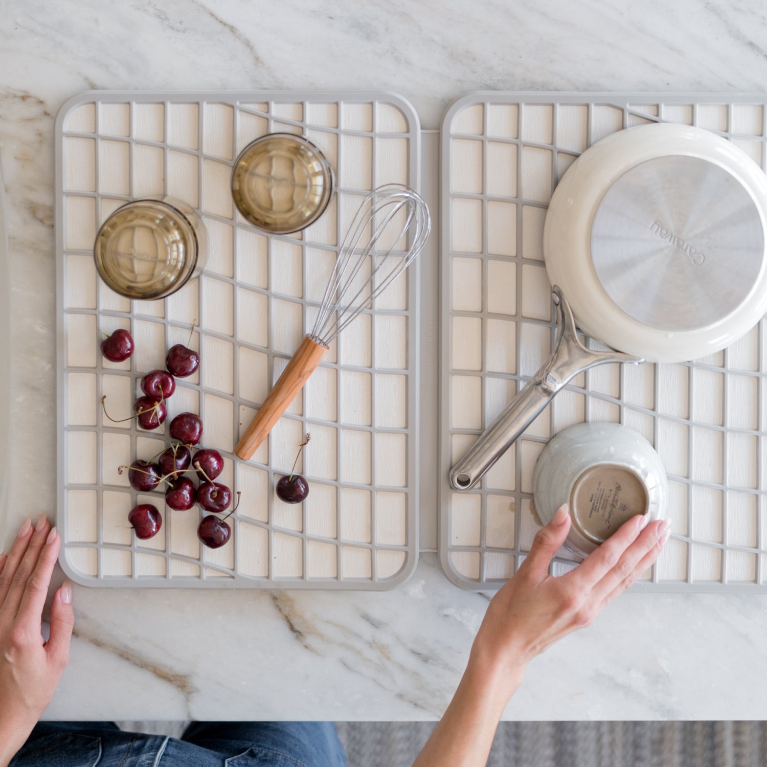 dish drying pad being used