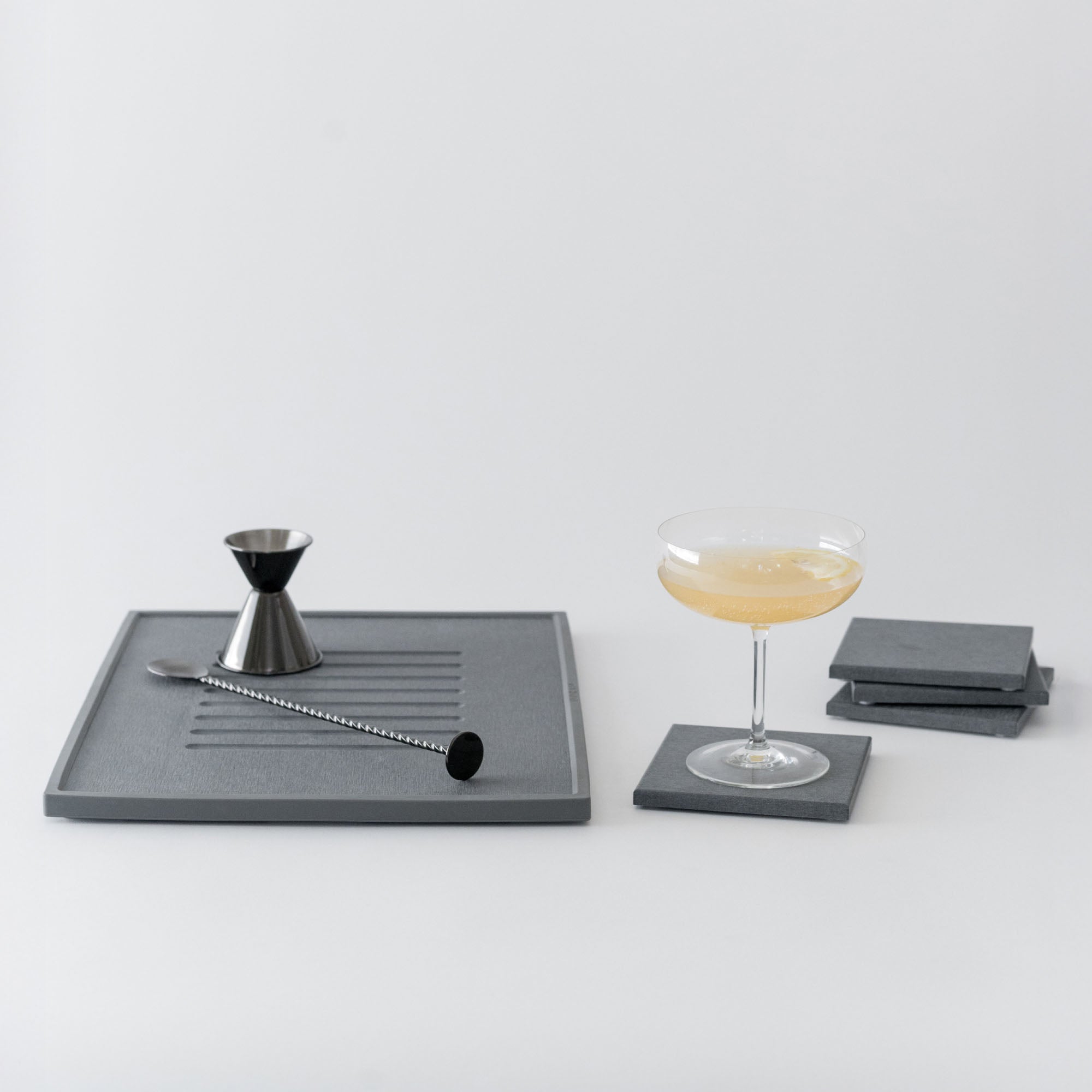 Modern bar set with cocktail and cocktail set. 