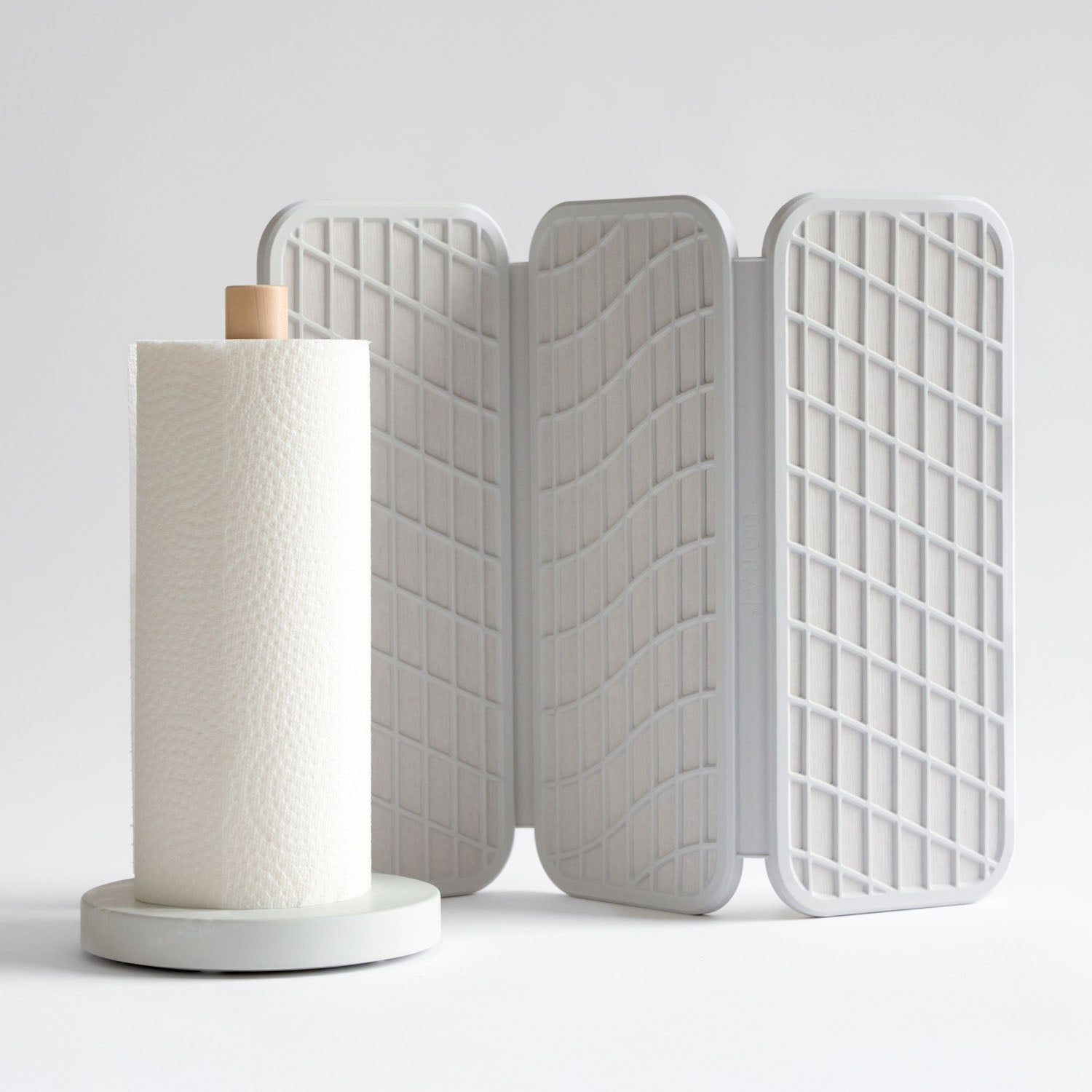 paper towel holder with glacier dish drying stone as kitchen set