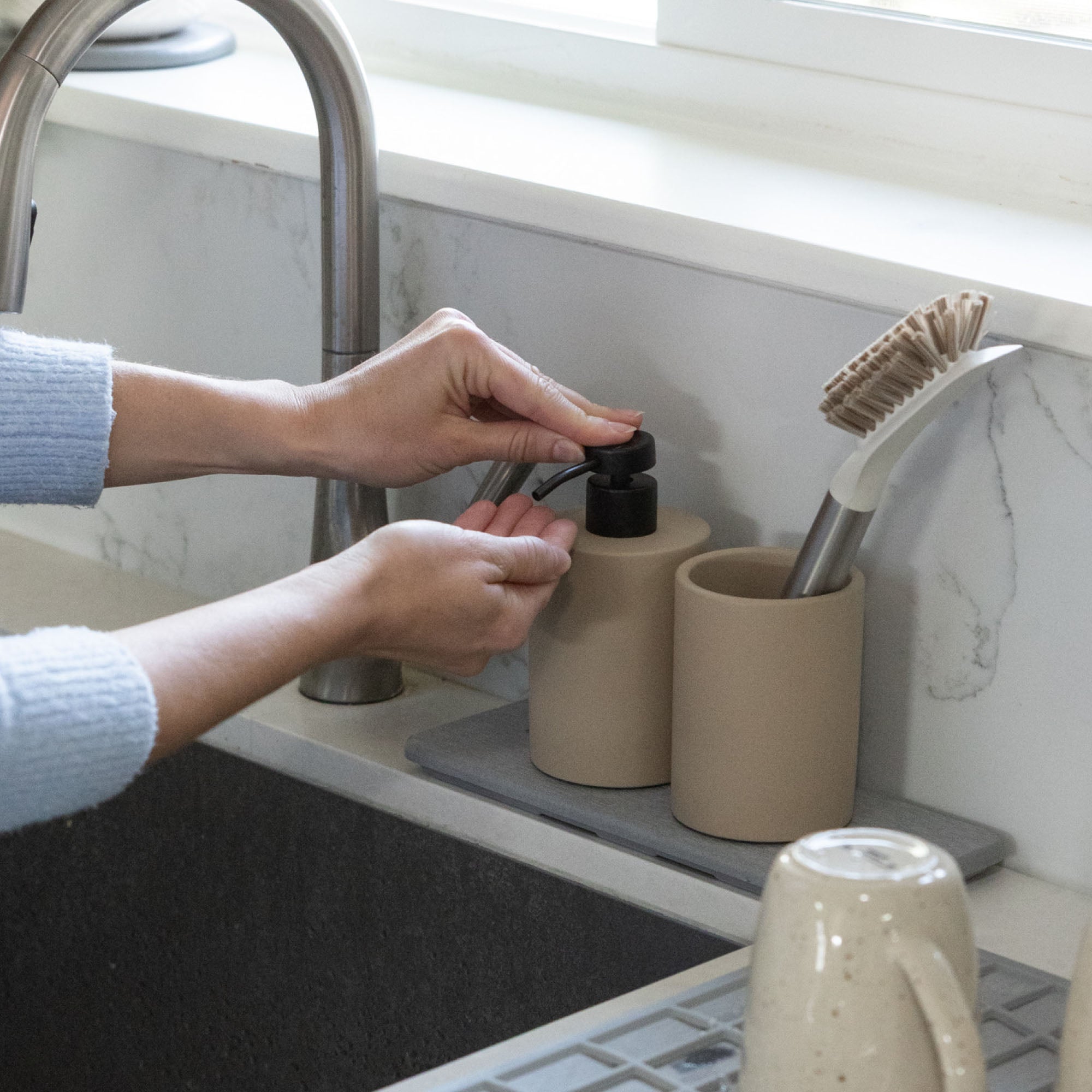 Modern Stone Sink Set