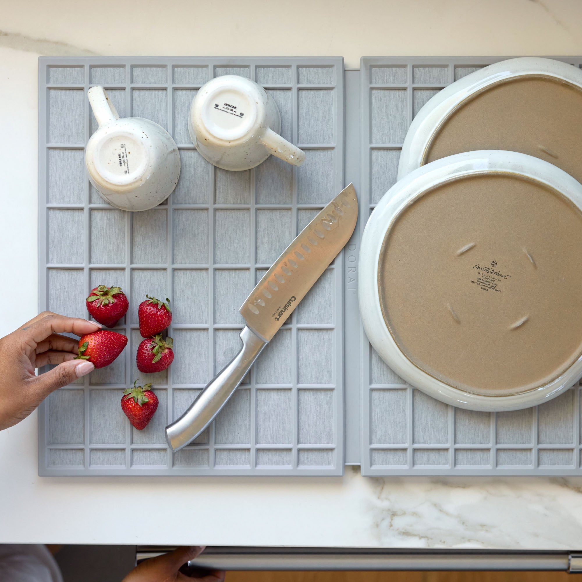 Ash Ridge Large Dish pad with cutlery, kitchens, and produce.