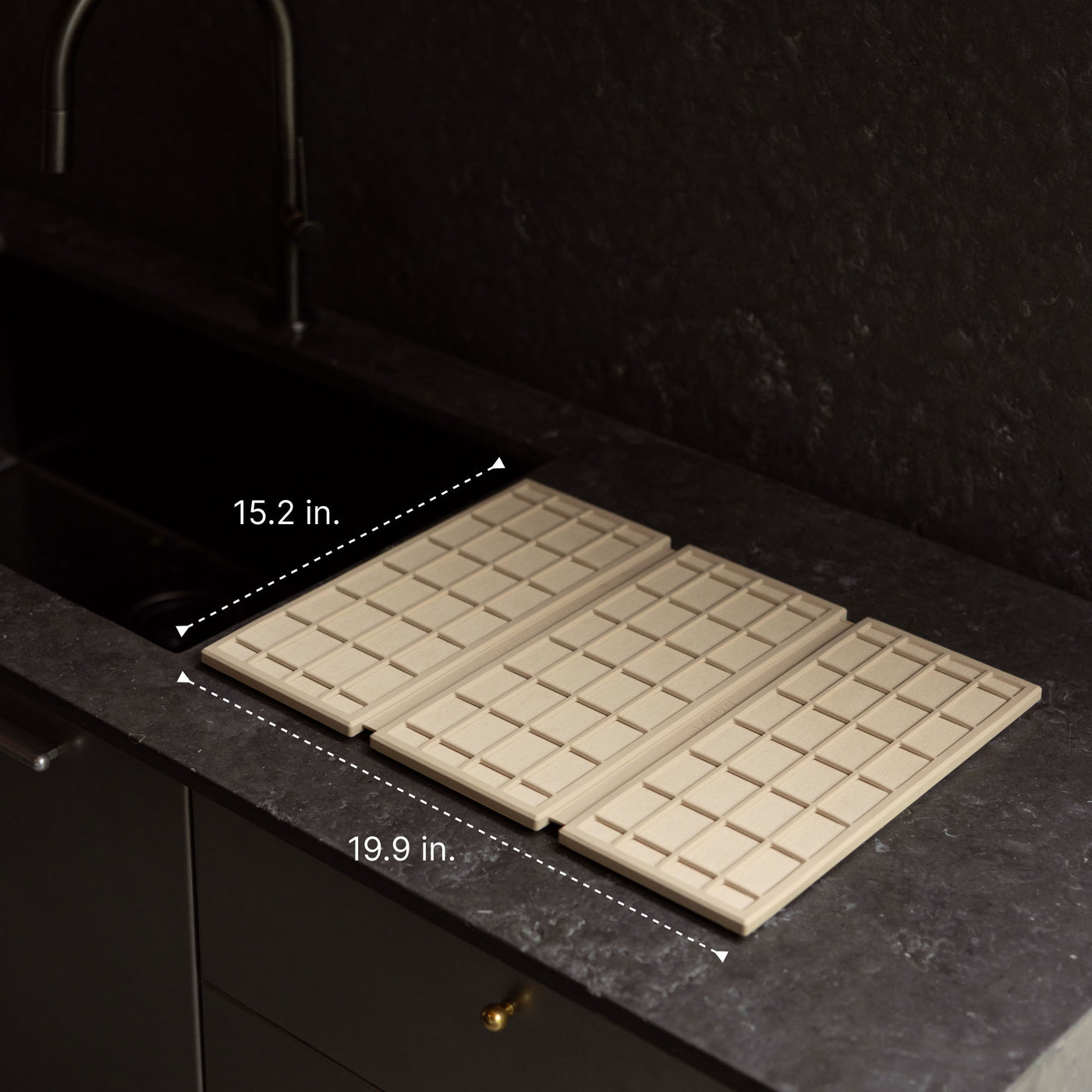 Clay Ridge Dish Pad: 15.2" x 19.9"