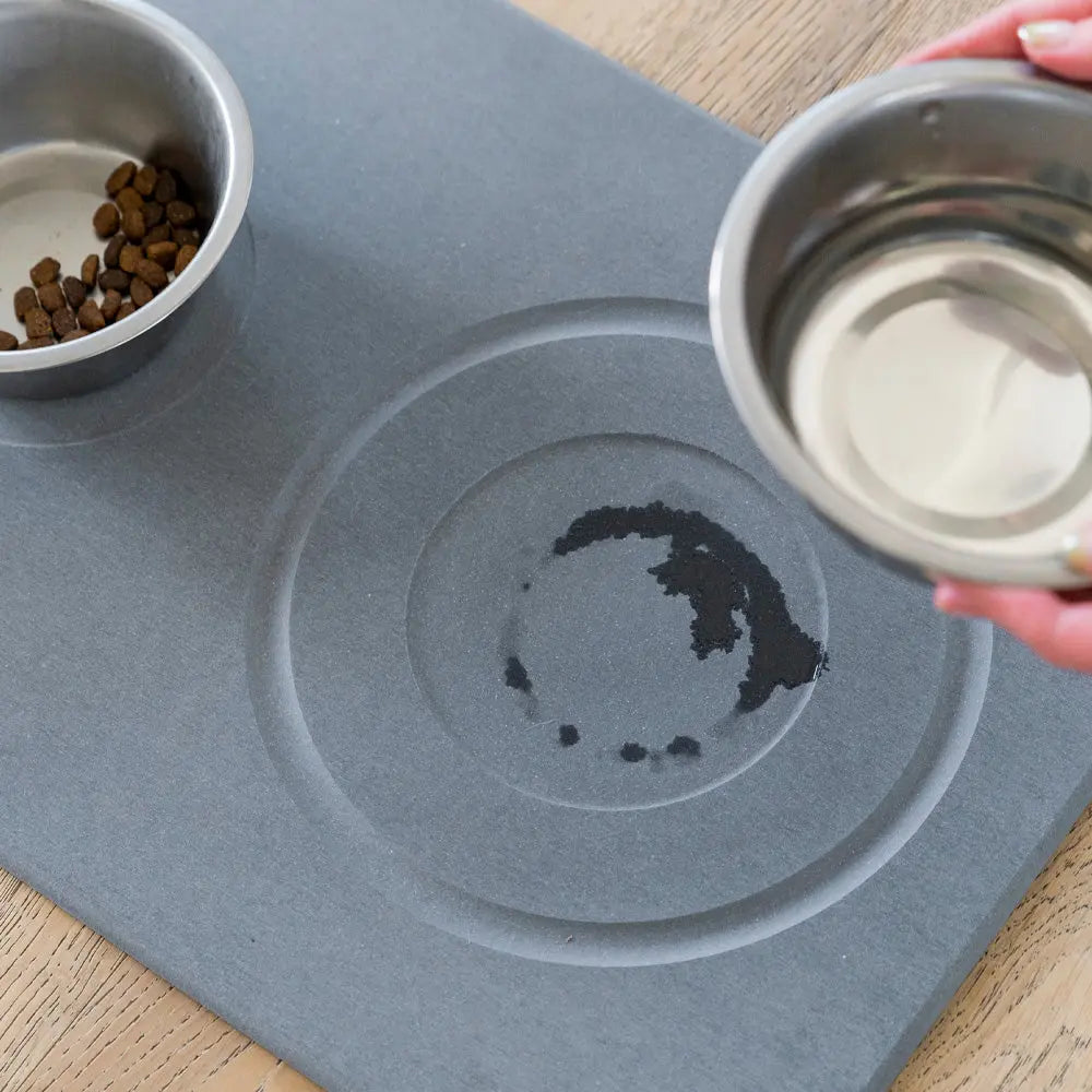 Grey fashion dog bowl mat