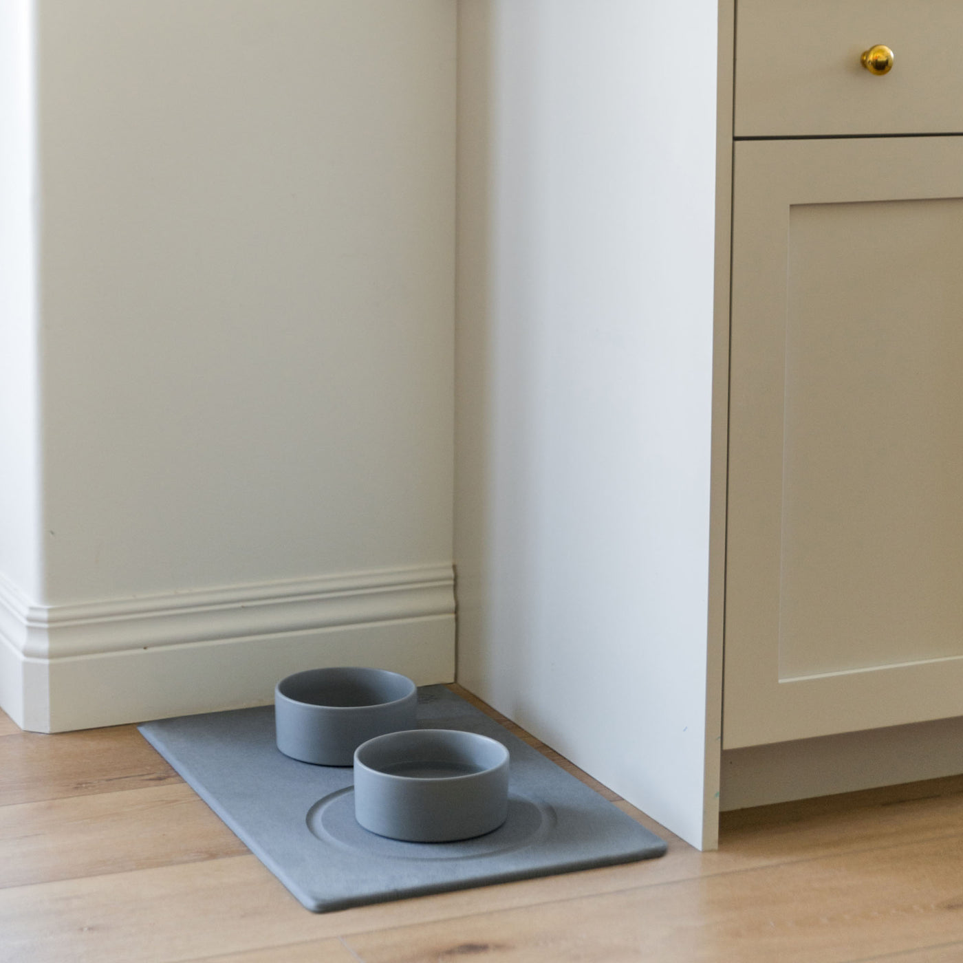 Dog Bowl Base with water gutter. 