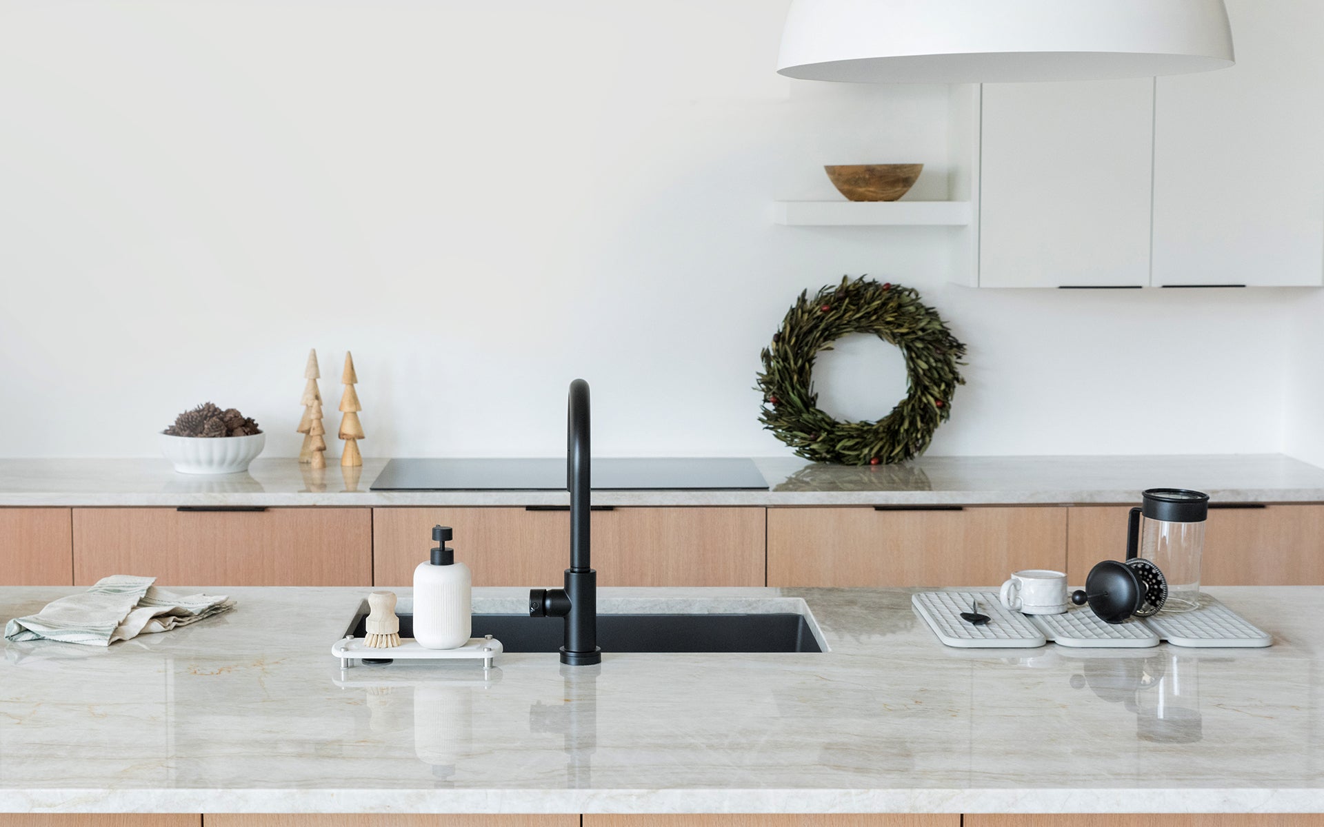 kitchen island with sink and quick-drying dorai products