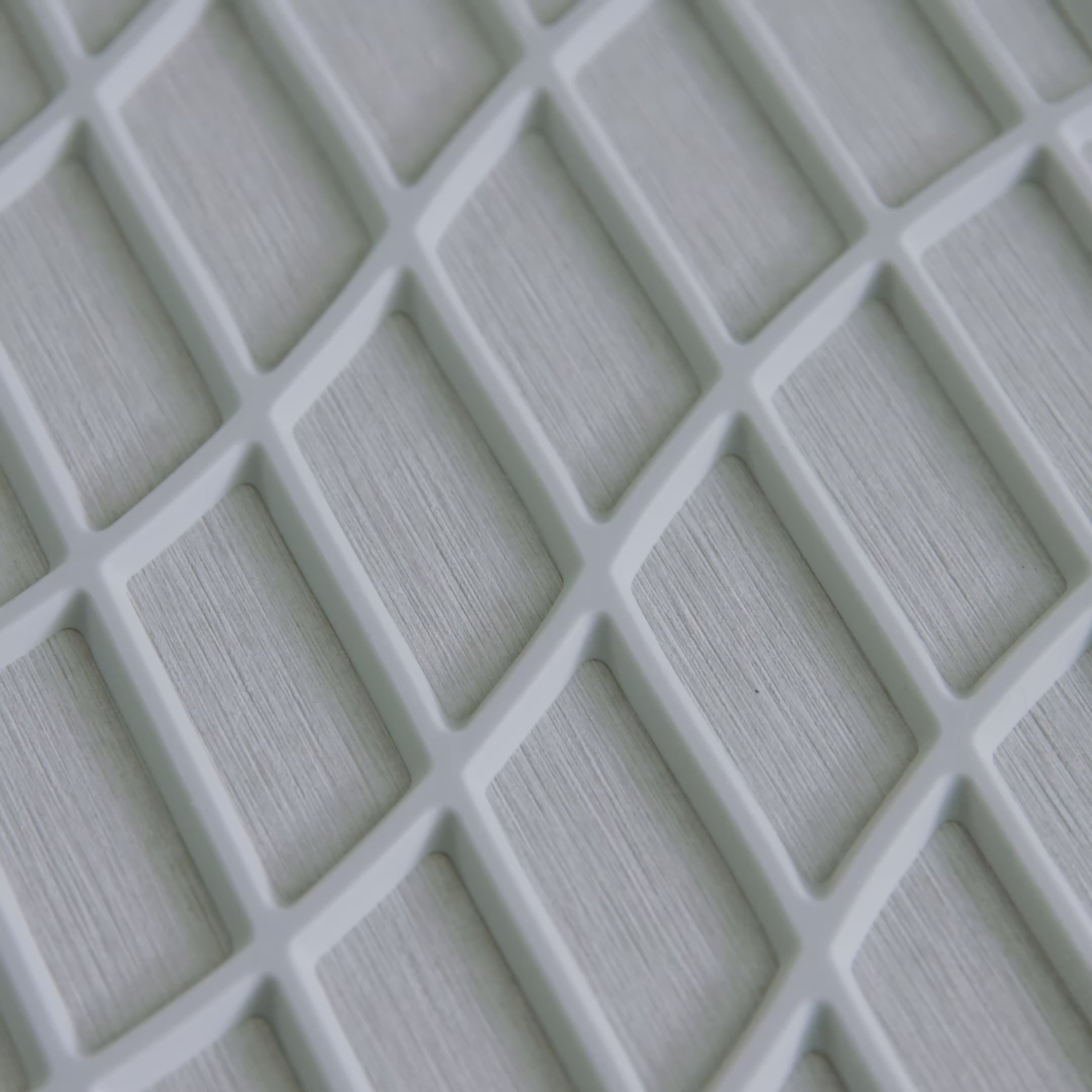 video of quick-drying of dish mat made out of diatomaceous earth